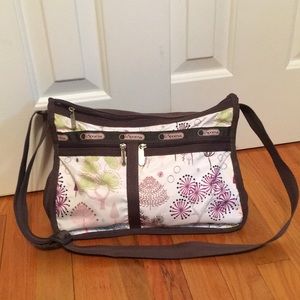 LeSportsac Deluxe Everyday Cross Body Bag Handbag